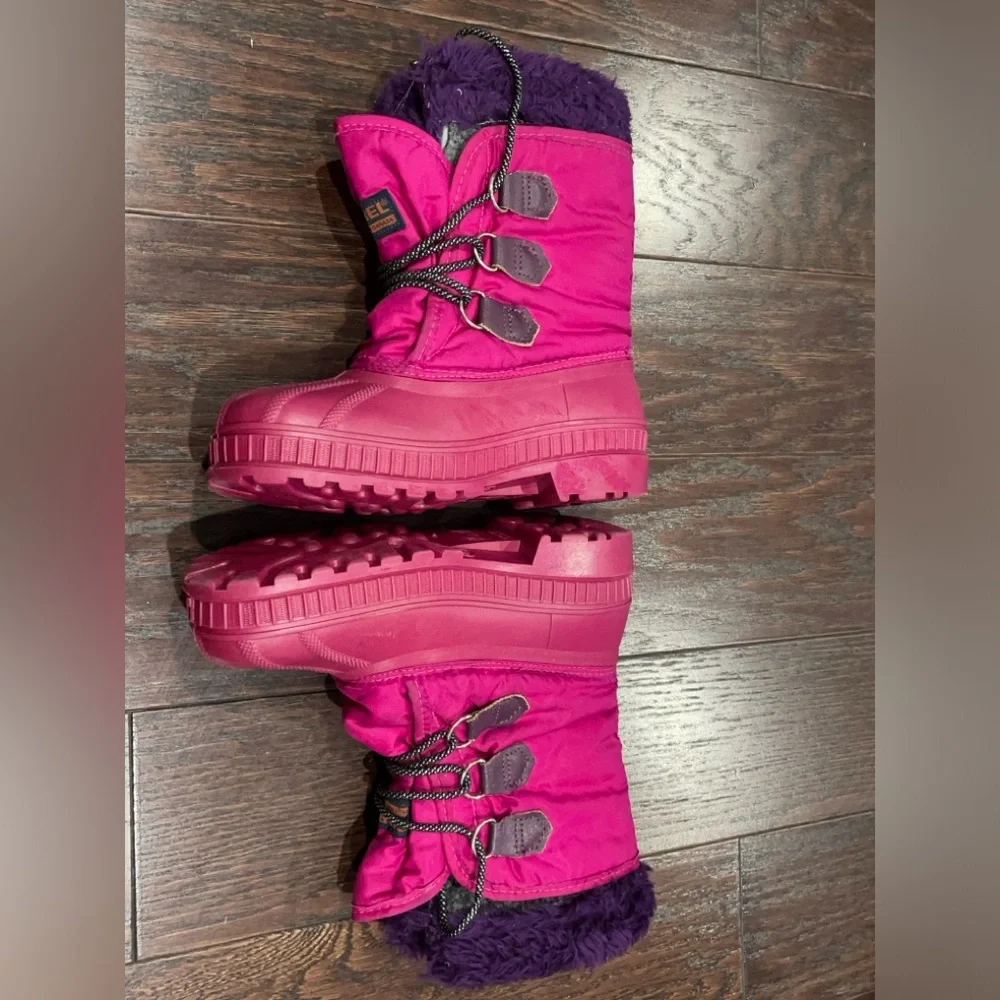 Sorel Girls Flurry Pink Winter Boots Size 4 Insulated Snow Shoes